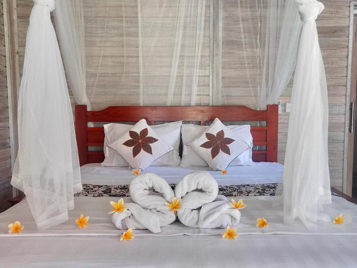 Hotel Vista Huts Lembongan Exterior foto