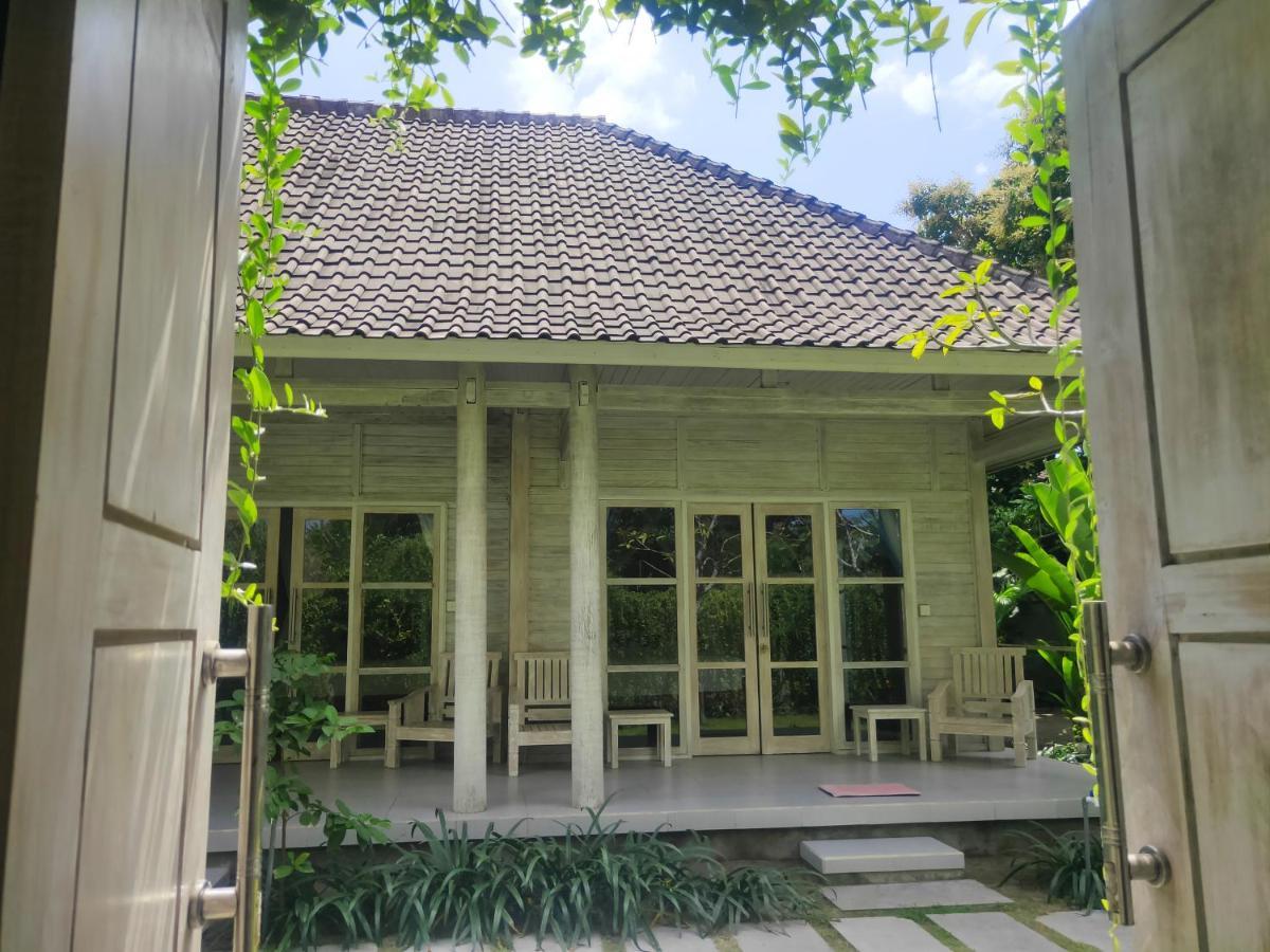 Hotel Vista Huts Lembongan Exterior foto
