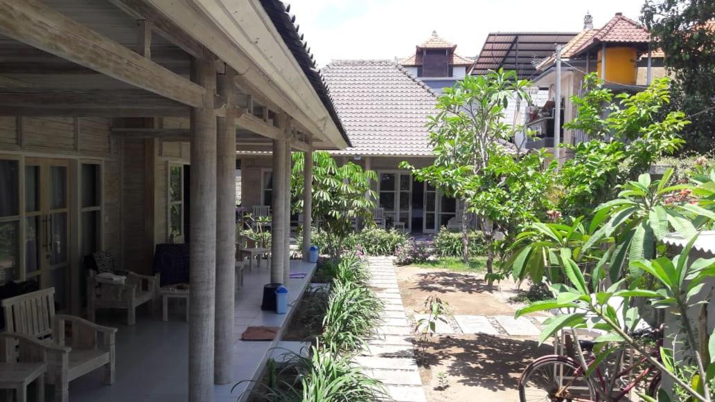 Hotel Vista Huts Lembongan Exterior foto