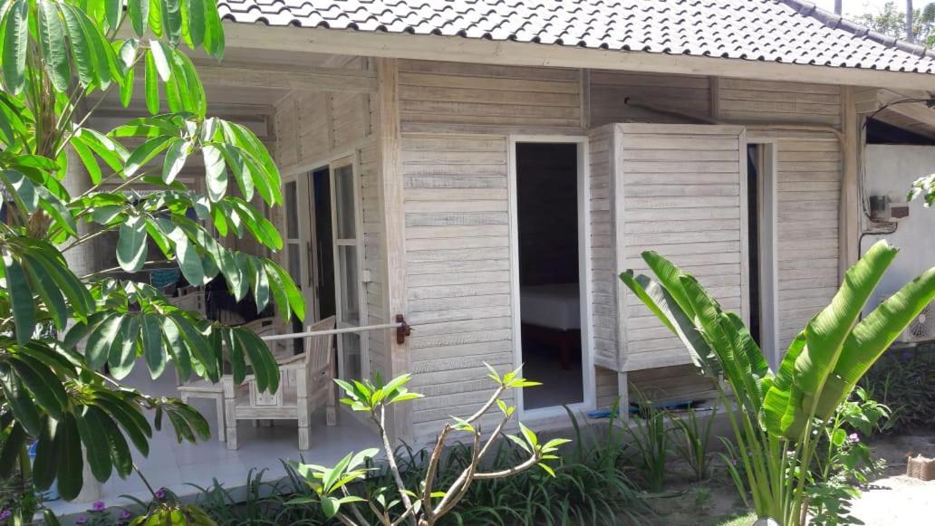 Hotel Vista Huts Lembongan Exterior foto